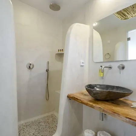 فندق Naxos Nature 3*