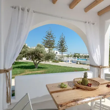 Naxos Nature Otel 3*